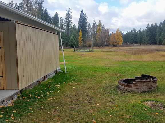 Shed / Fire Pit / Property