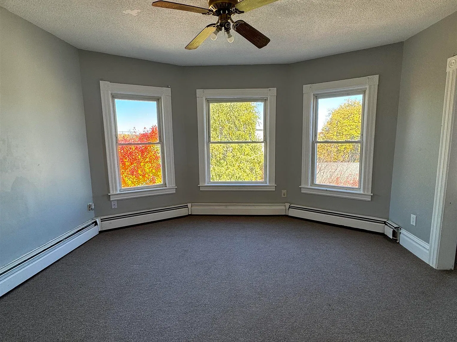 2 bed, 1.0 bath, 650 sqft, $1,500 — Photo 3