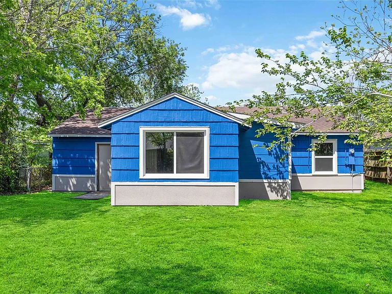 5206 Willow Glen Dr — Photo 16