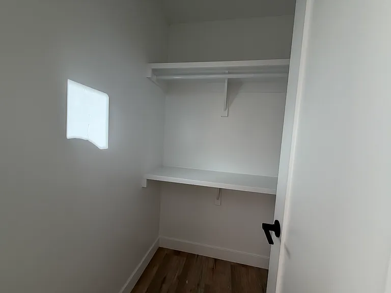247 Elder Ave #1 — Photo 12