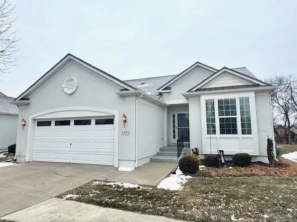 11257 S Chouteau St, Olathe, KS 66061