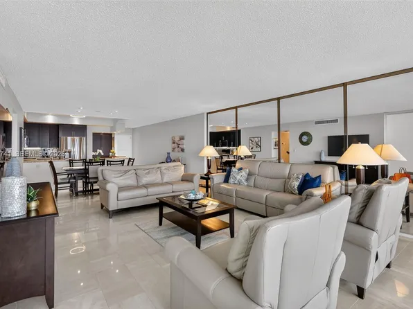 3140 S Ocean Dr #Penthouse 4, Hallandale, FL 33009