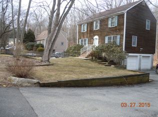 25 W Main St, High Bridge, NJ 08829