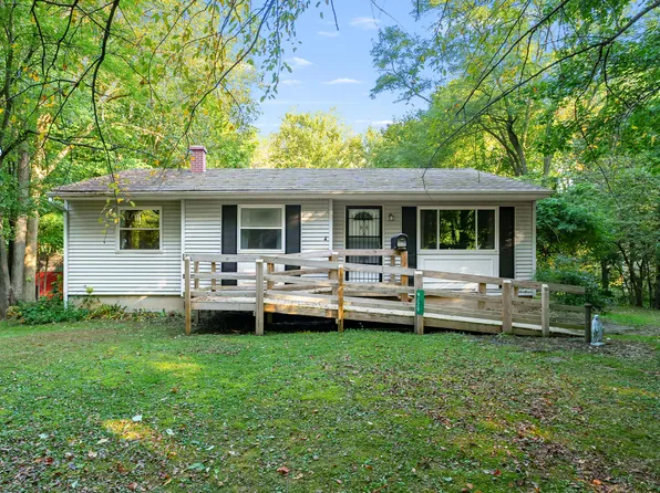 9129 E De Ave, Richland, MI 49083
