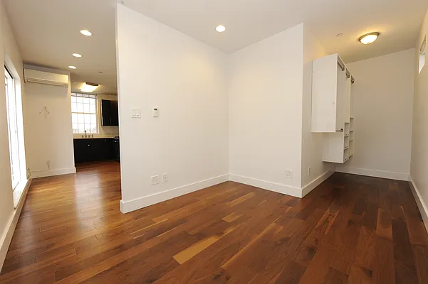 Rented by Compass | media 2