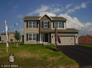 115 W Crest View Ln, Gettysburg, PA 17325