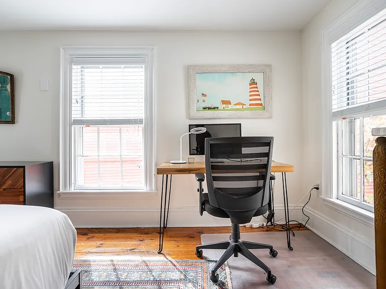 64 Carleton St #2 — Photo 29