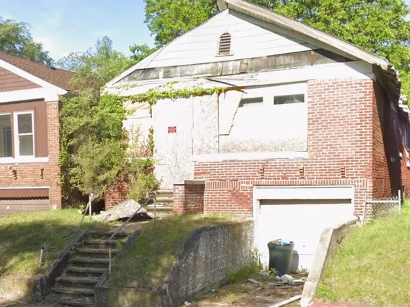 3838 Adams St, Gary, IN 46408