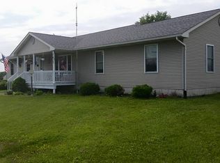 7617 Sherwood Rd, Fowlerville, MI 48836