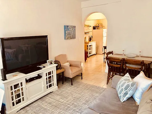 Rented by Signature Spaces NYC Corp | media 10