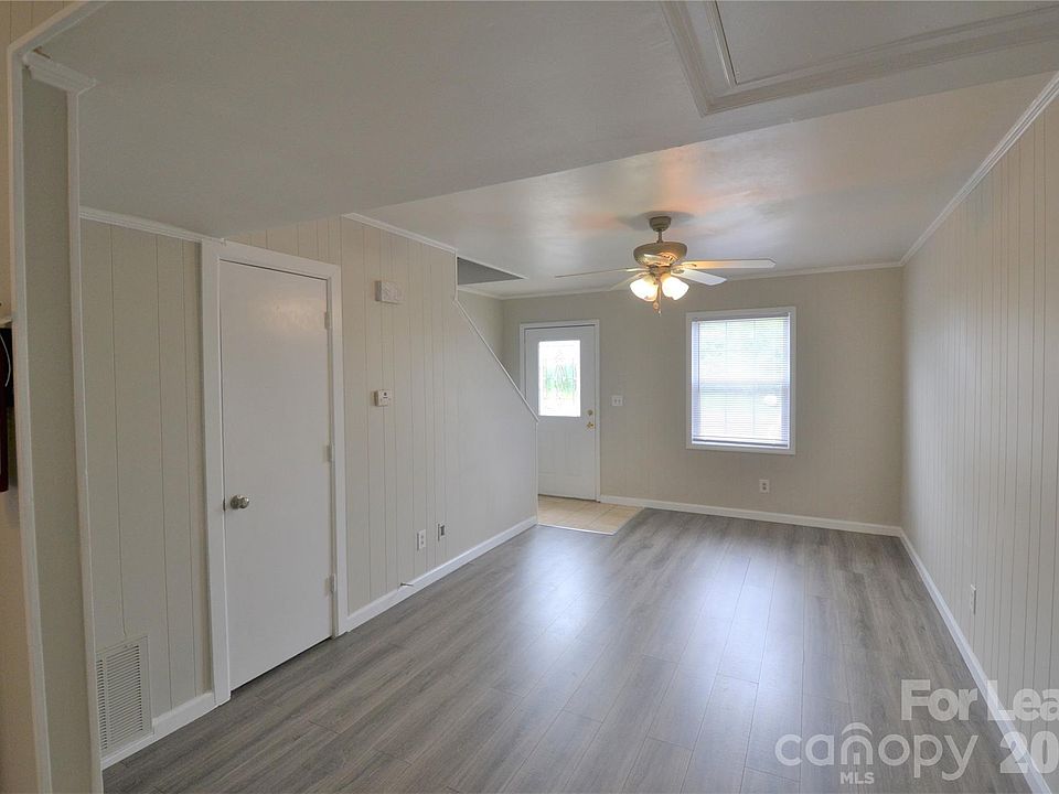 1st image of 106 Durham Rd