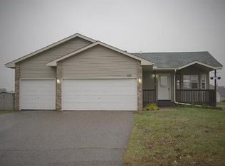 1001 Flintwood St SW, Isanti, MN 55040