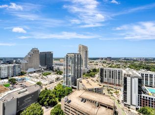 1008 E Ridgewood St, Orlando, FL 32803