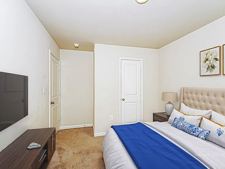 6365 Rainbow Row — Photo 7
