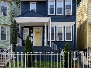 496 21st St #2, Irvington, NJ 07111