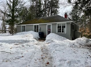 34 Harris St, Muskoka Lakes, ON P0B 1J0