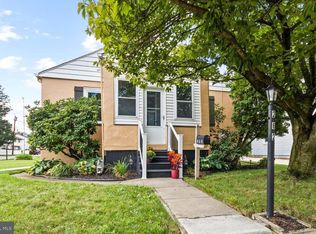 262 Creek Rd, Bellmawr, NJ 08031