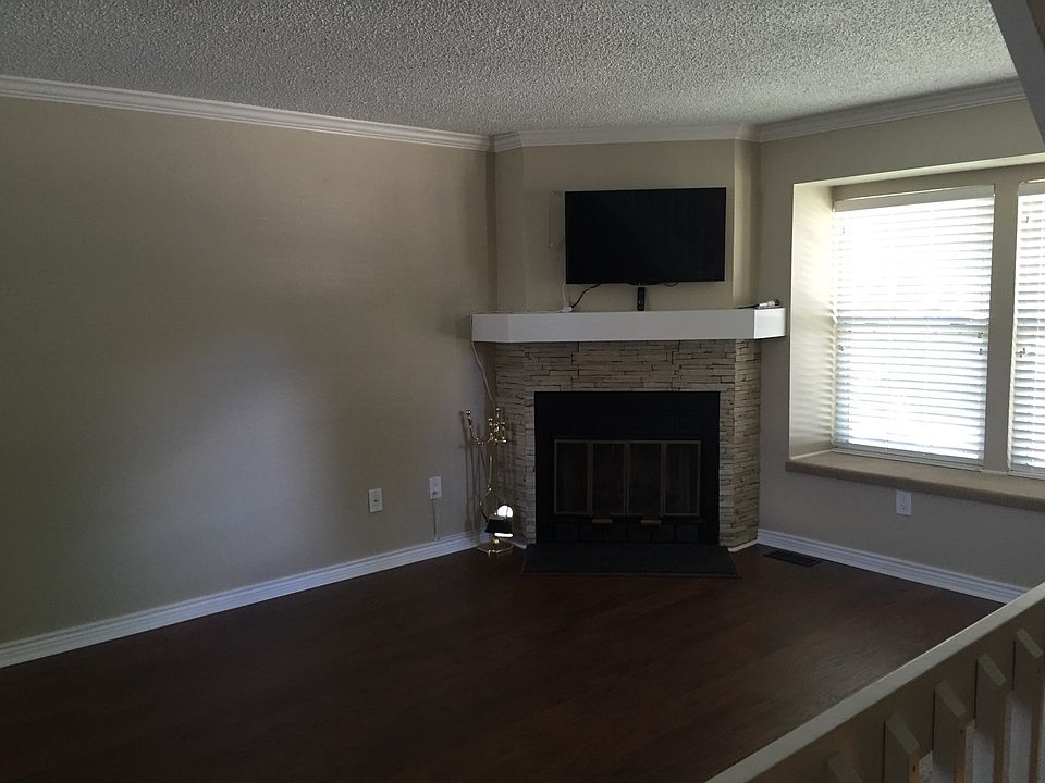 Wood burning fireplace