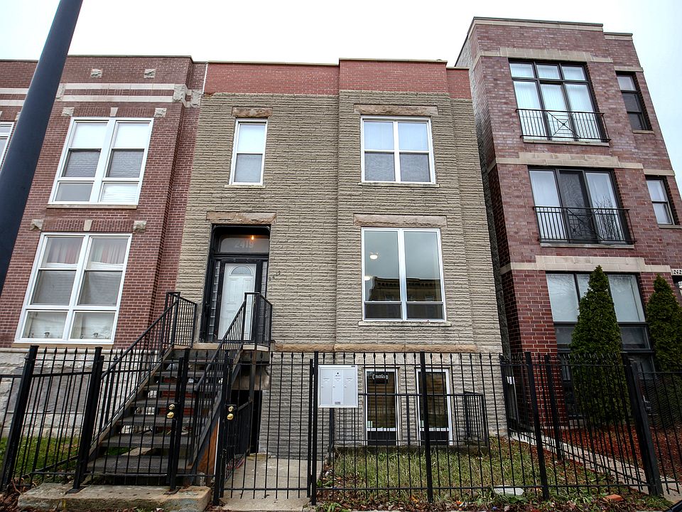 1st image of 2419 W Warren Blvd #1