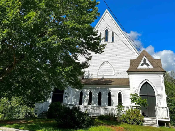 18 Main Street, Francestown, NH 03043