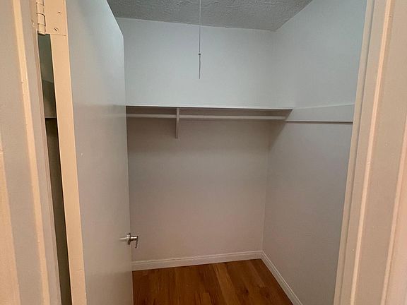 2nd image of 1218 S Barrington Ave APT 10