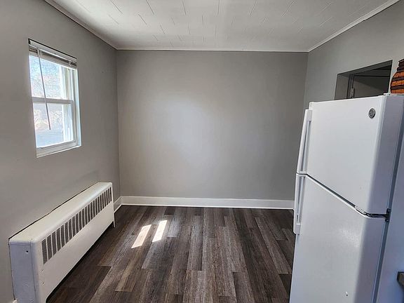 5th image of 412 Powell St #414