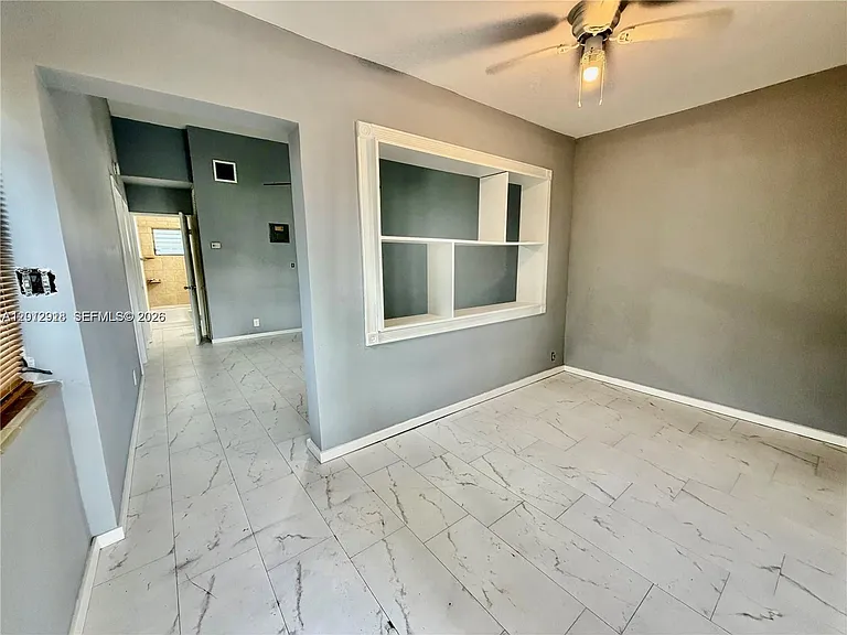 836 NW 12th Ter #2 — Photo 3