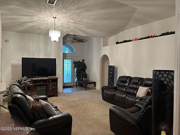 3rd image of 9387 THORN GLEN Road