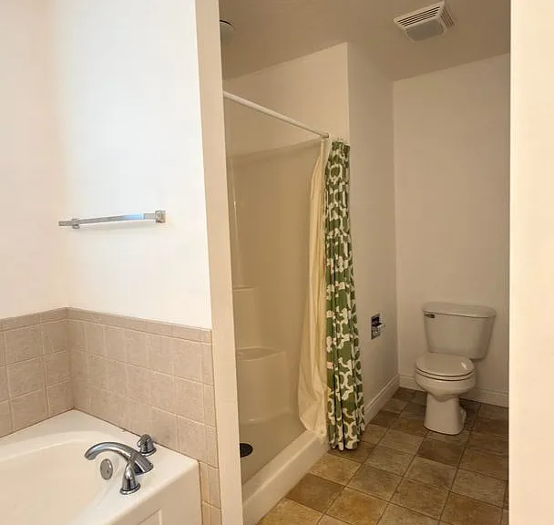 1036 Edgerton St — Photo 22