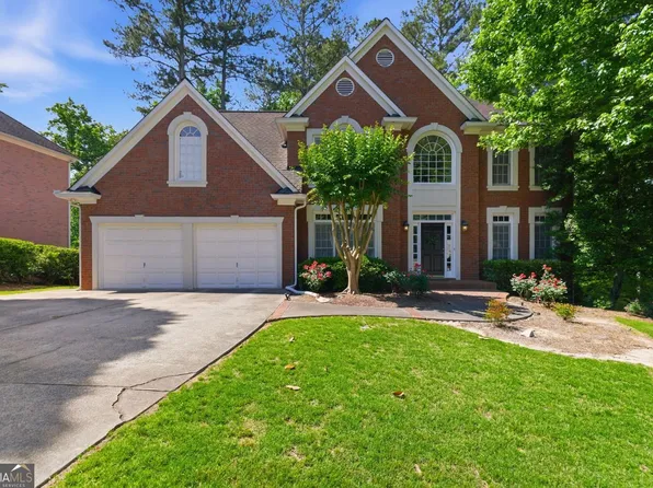 2046 Kinsmon Dr, Marietta, GA 30062