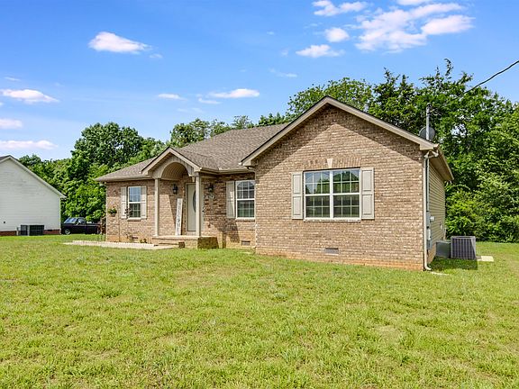 3rd image of 5879 Villa Way