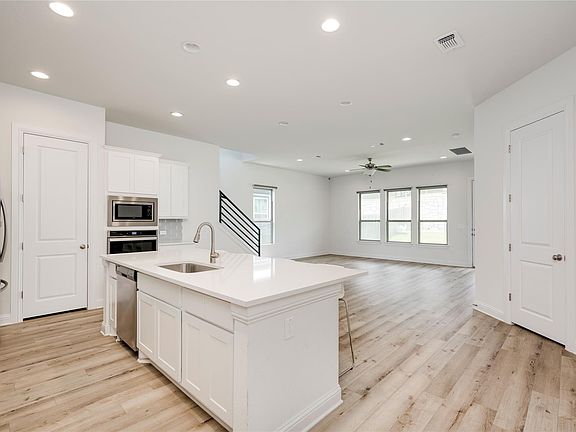 2nd image of 9813 Evening Canopy Dr