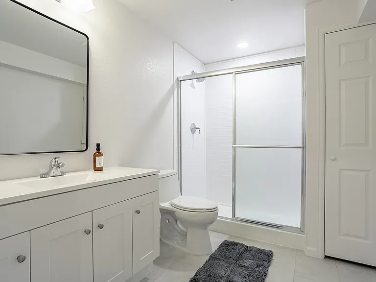5178 N Netherland St — Photo 14