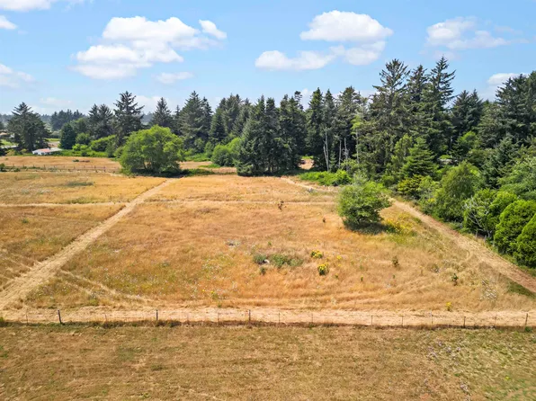 1300-1300 Morehead Rd #C, Crescent City, CA 95531