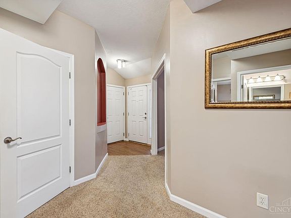 4th image of 5552 Sky Bridge Ct