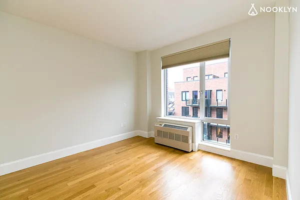 Rented by Nooklyn NYC LLC | media 4