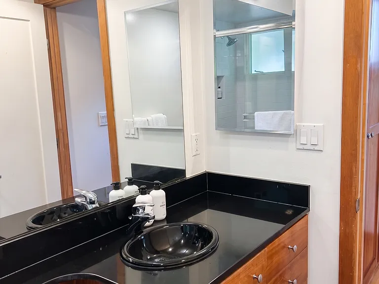 1546 Spruce St #C — Photo 7