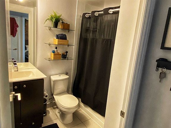 3rd image of 25 Cole St #1302