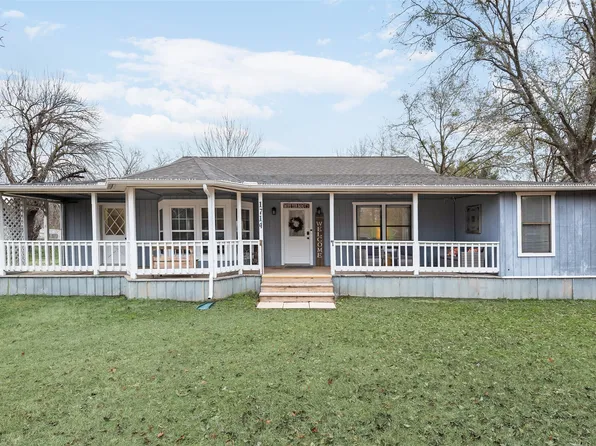 1714 Vz County Road 2142, Wills Point, TX 75169