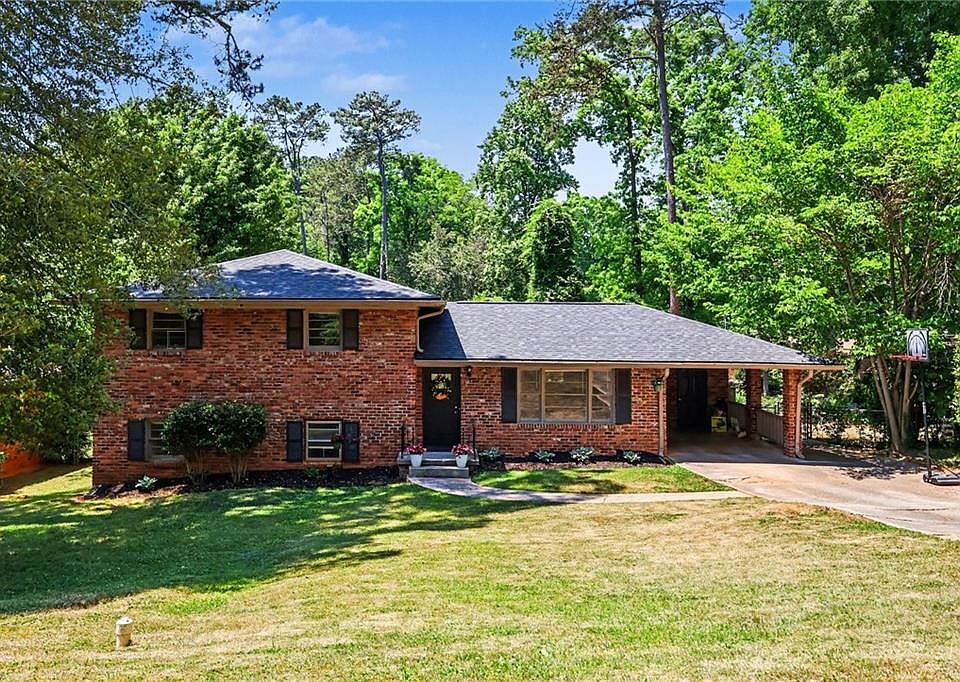 1st image of 2257 Colleen Ct