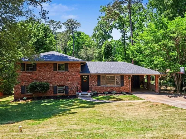 2257 Colleen Ct, Decatur, GA 30032
