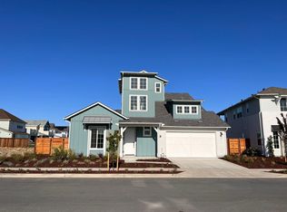 15 Grey Whale Pl, Bethel Island, CA
