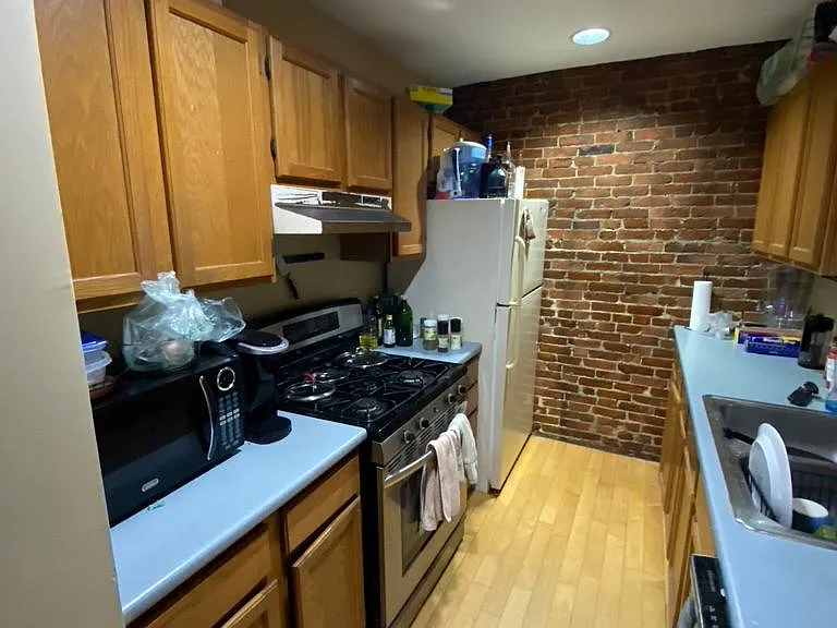 101 E Brookline St #3 — Photo 3