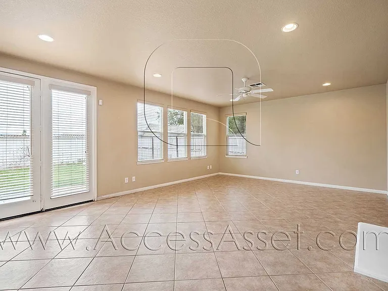 28997 Williston Ct — Photo 19