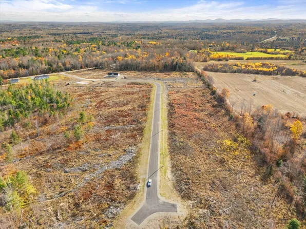 48 Blue Sky Drive, Levant, ME 04456