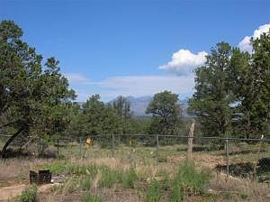 2nd image of 5990 N Cosnino Rd