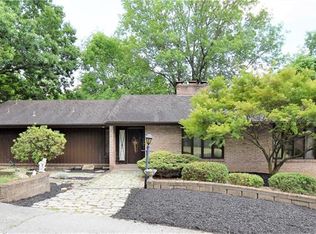 3404 McCrady Rd, Pittsburgh, PA 15235