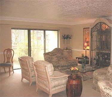 1st image of 171 Court Dr APT 105