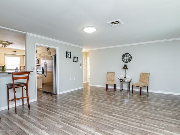 4th image of 1134B Argyll Cir #1002
