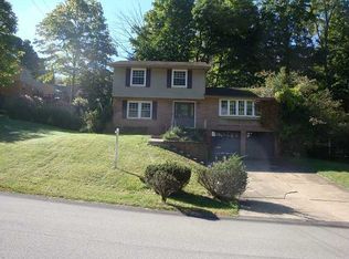 5947 Dashwood Dr, Bethel Park, PA
